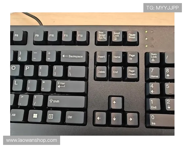 联想y700二代游戏键盘性能体验与玩家使用感受全面深度解析